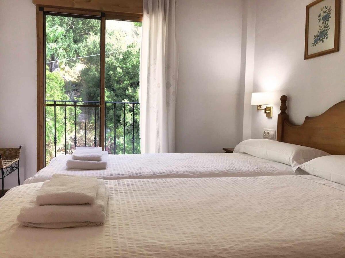 Apartamentos La Muela - Chulilla Exterior photo